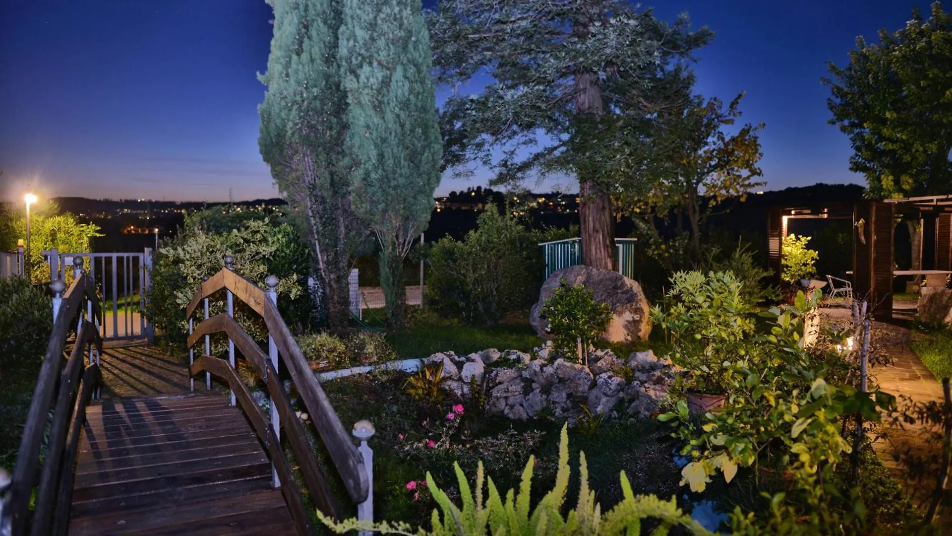 Agriturismo Le Orchidee Di Corazza Picedo Farm stay